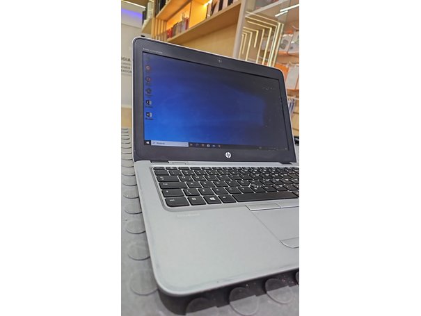 04-112.jpg NOTEBOOK-HP-ELITEBOOK-820-G3 - Imagem 4